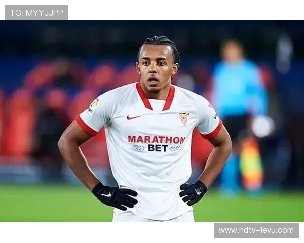 孔德助力法国防线稳固，表现亮眼引发热议