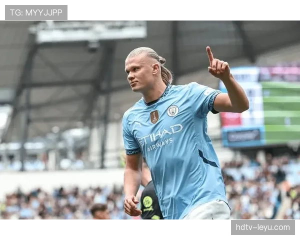 狼队新援加盟引爆关注,英超新赛季战力飙升 狼队新援加盟引爆关注,英超新赛季战力飙升