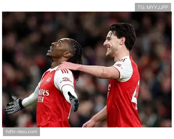 赖斯职业生涯迅猛崛起,足坛新星能否问鼎巅峰引热议 赖斯职业生涯迅猛崛起,足坛新星能否问鼎巅峰引热议